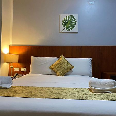 Hotel La Palmera De Oro Тарапото Екстер'єр фото