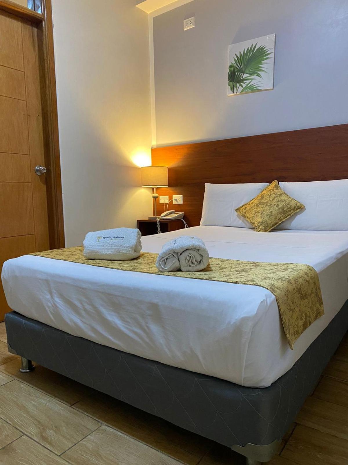 Hotel La Palmera De Oro Тарапото Екстер'єр фото